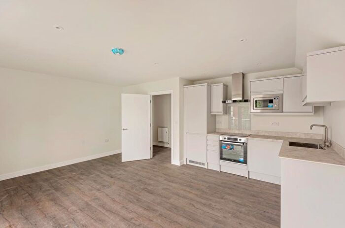 1 Bedroom Flat To Rent In Ferndown, Northwood Hills, HA6