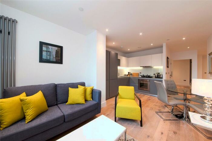 2 Bedroom Flat To Rent In Carlow House, London, NW1