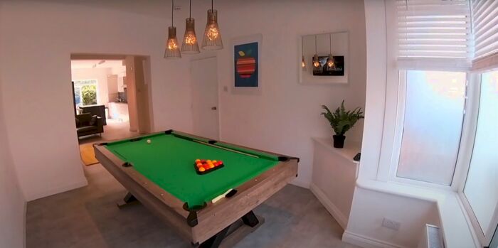 6 Bedroom Terraced House To Rent In Fortuna Grove, Manchester, M19