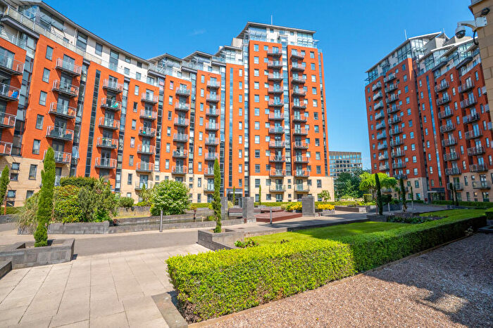 2 Bedroom Apartment For Sale In Santorini, City Island, Leeds, LS12