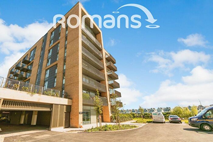 2 Bedroom Apartment To Rent In Bankside Gardens, Reading, RG2
