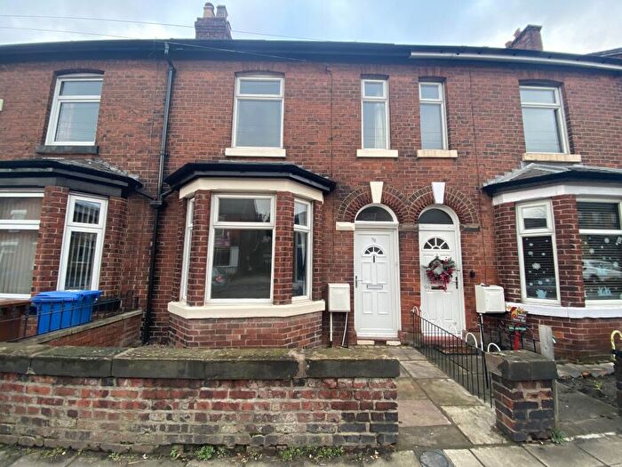 3 Bedroom House To Rent In Stockport Road; Marple., SK6