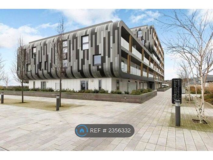 2 Bedroom Flat To Rent In Howe House, London, SE18