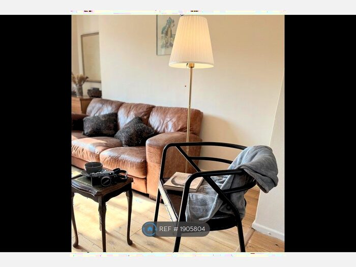 3 Bedroom Flat To Rent In Rutland Road, London, E9