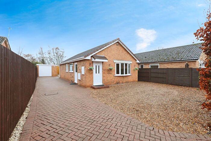 3 Bedroom Detached Bungalow For Sale In Station Road, Bawtry, Doncaster, DN10