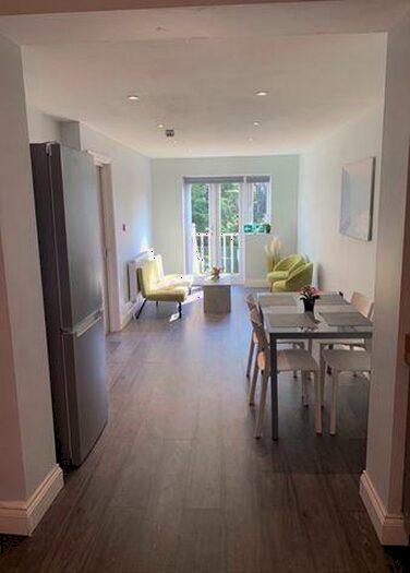 6 Bedroom End Of Terrace House To Rent In Kingsholm Road, Bristol, BS10