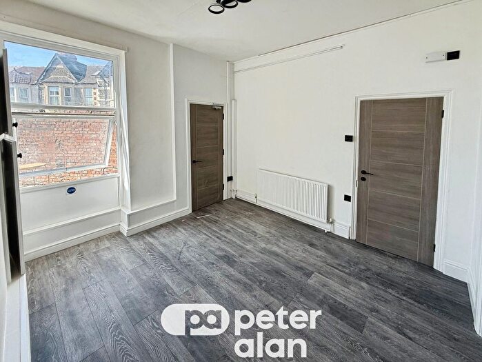 1 Bedroom Flat To Rent In Pen Y Wain Road, Cardiff, CF24
