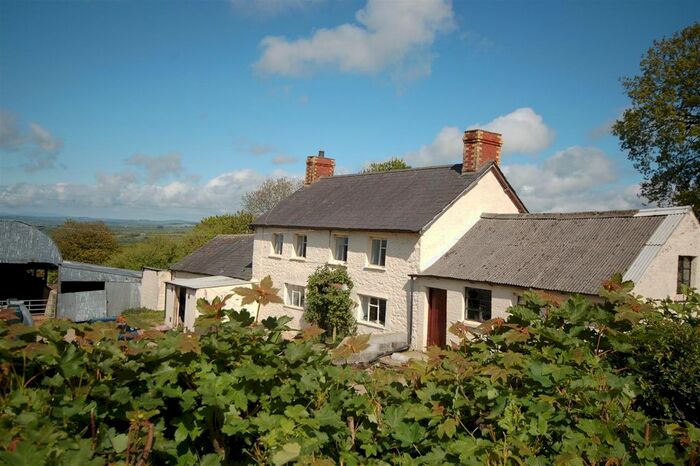 3 Bedroom Farm For Sale In Mydroilyn, Lampeter, SA48