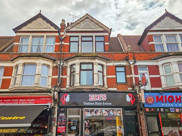 2 Bedroom Flat To Rent In London Road, Westcliff-On-Sea, SS0