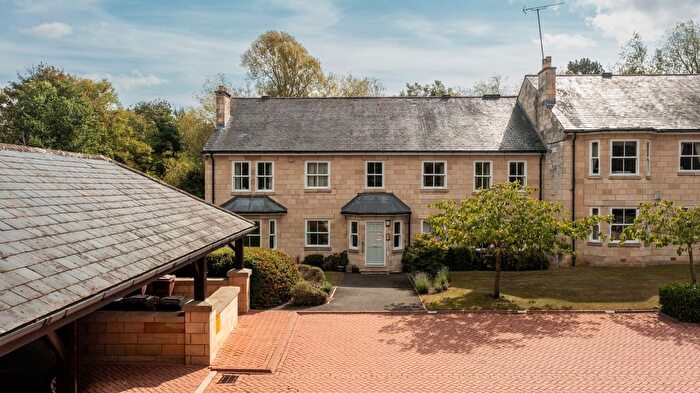 2 Bedroom Flat For Sale In Riverdale Gardens, Boston Spa, LS23