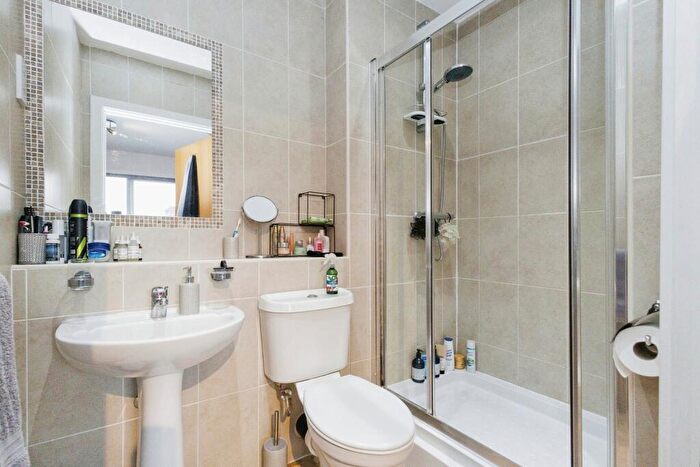 2 Bedroom Flat For Sale In Georgia Avenue, Didsbury, Manchester, Greater Manchester, M20