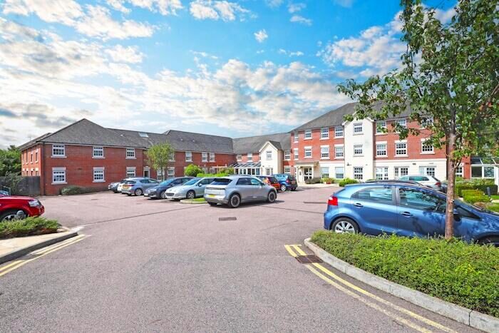 1 Bedroom Retirement Property For Sale In High Street, Ongar, CM5