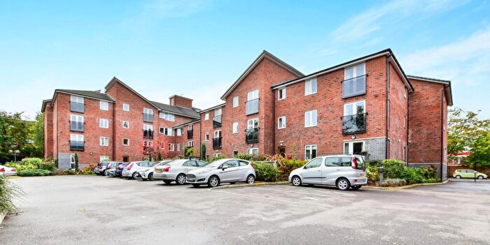 2 Bedroom Apartment For Sale In Cosgrove Hall Court, Albany Road, Cholton-cum-Hardy, M21