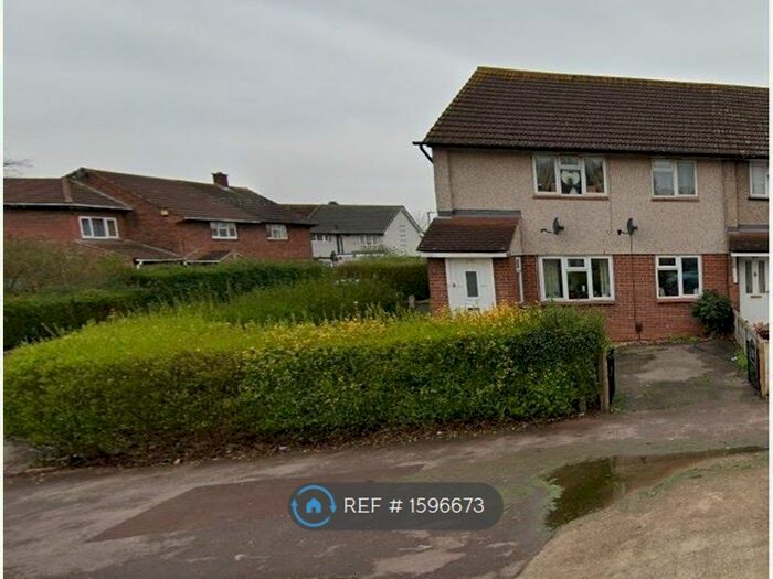 2 Bedroom Maisonette To Rent In Rose Lane, Romford, RM6