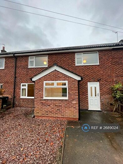 3 Bedroom Terraced House To Rent In Earlsway, Macclesfield, SK11