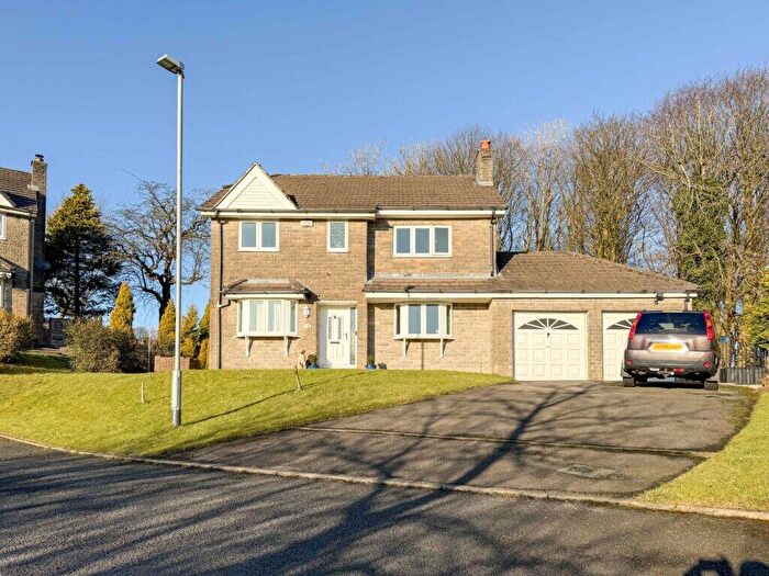 4 Bedroom Detached House For Sale In Change Close, Bacup, Rossendale, OL13
