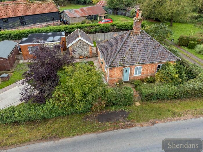 4 Bedroom Cottage For Sale In The Street, Hepworth, Diss IP22