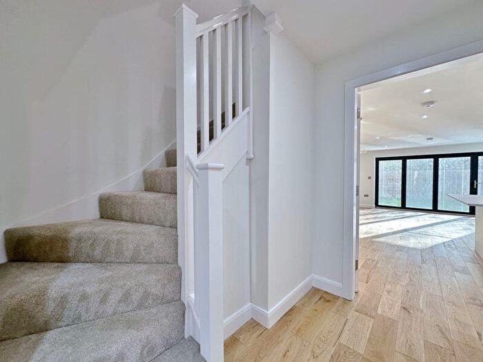 4 Bedroom Detached House For Sale In Skylark Gardens, Hooton Road, Cheshire, CH66