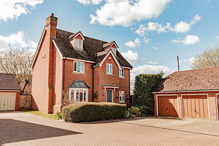 6 Bedroom Detached House For Sale In Brogdale Place, Ospringe, ME13