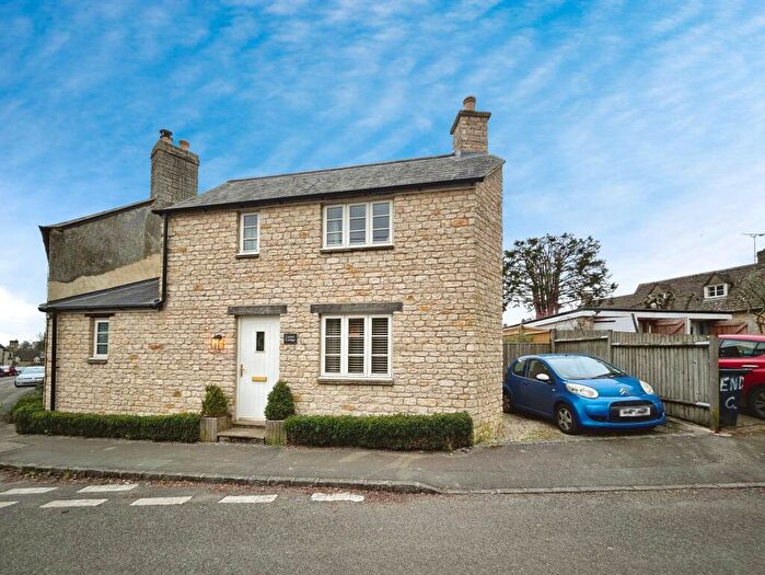1 Bedroom Semi-Detached House To Rent In Church Street, Woodstock, Oxfordshire, OX20