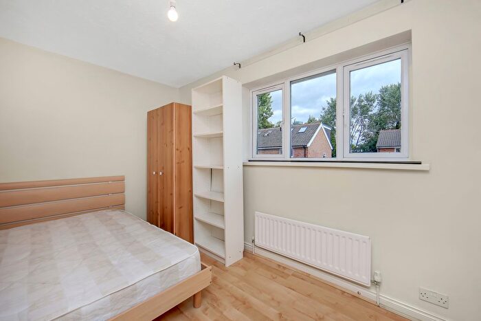 5 Bedroom Town House To Rent In Cahir Street, Docklands, London, E14