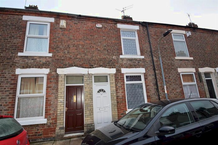 3 Bedroom Property To Rent In Willis Street, York, YO10