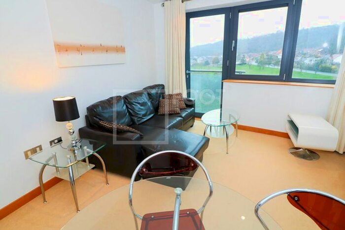 2 Bedroom Flat To Rent In Victoria Mills, Salts Mill Road, Shipley, BD17