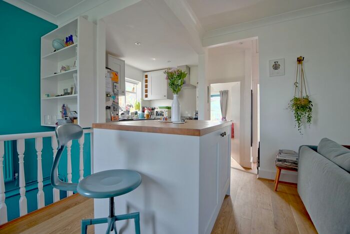 2 Bedroom Flat To Rent In Dartmouth Park Road, Dartmouth Park, London, NW5