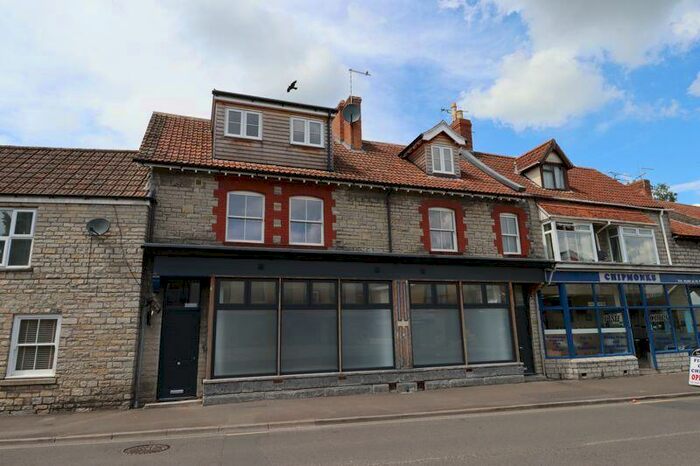 1 Bedroom Apartment To Rent In High Street, Street, BA16