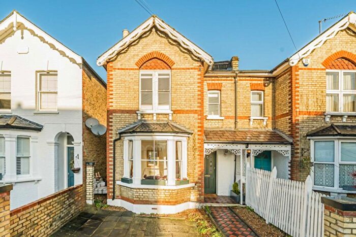 4 Bedroom Semi Detached House For Sale In Gibbon Road, Kingston Upon Thames, KT2