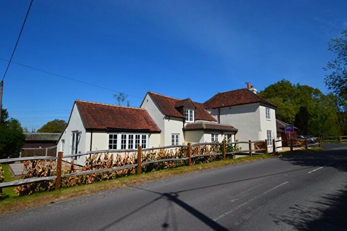 1 Bedroom Property To Rent In Bowling Alley, Crondall, Farnham, Surrey, GU10