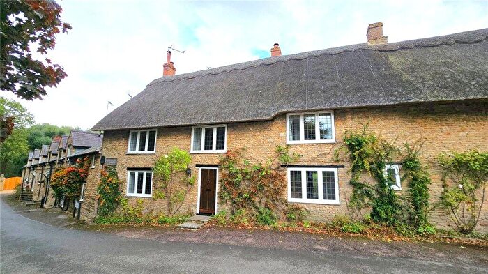 3 Bedroom Terraced House To Rent In High Street, Odell, MK43