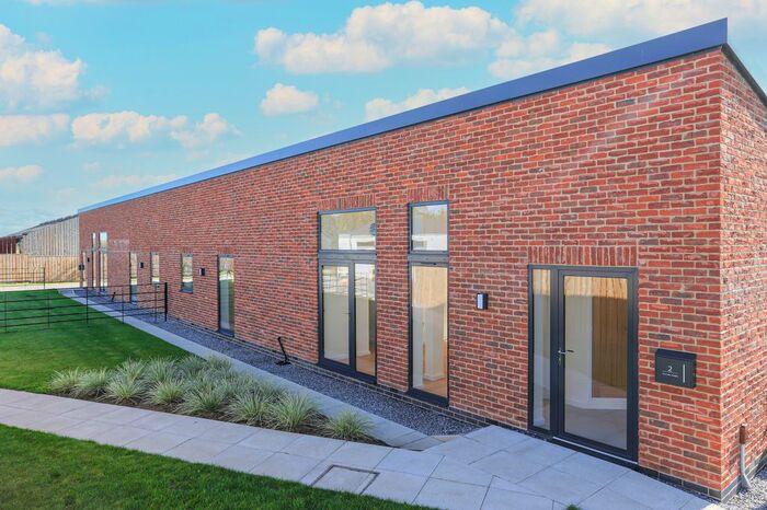 3 Bedroom Barn Conversion To Rent In The Paddocks, Wheldrake, York, YO19