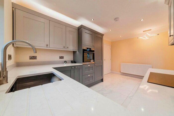 3 Bedroom Detached Bungalow For Sale In Belvoir Gardens, Great Gonerby, Grantham, NG31