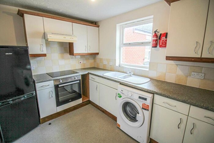 2 Bedroom Flat For Sale In Rowan Place - Excellent Amenities & Access, M5