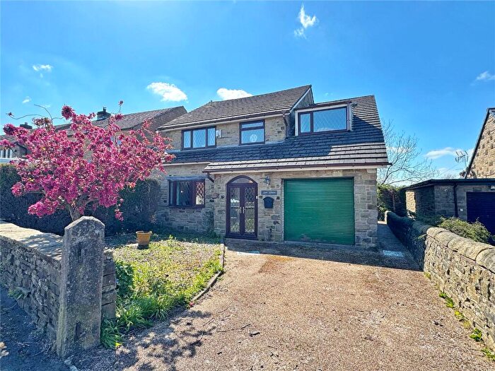 5 Bedroom Detached House For Sale In Paradise Street, Hadfield, Glossop, Derbyshire, SK13