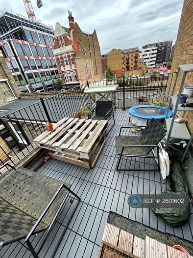 1 Bedroom Flat To Rent In Royal College Street, London, NW1