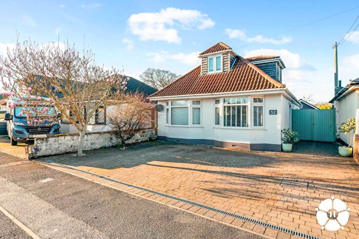 4 Bedroom Bungalow For Sale In Downs Park Avenue, Eling, SO40