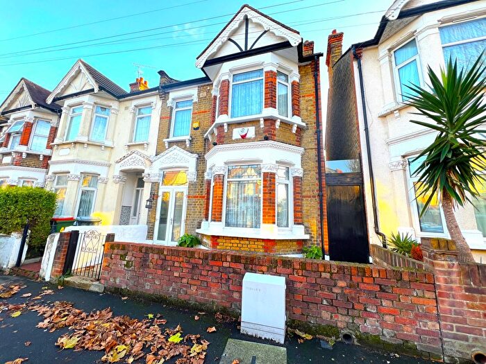 3 Bedroom Semi Detached House For Sale In Masterman Road, East Ham, E6