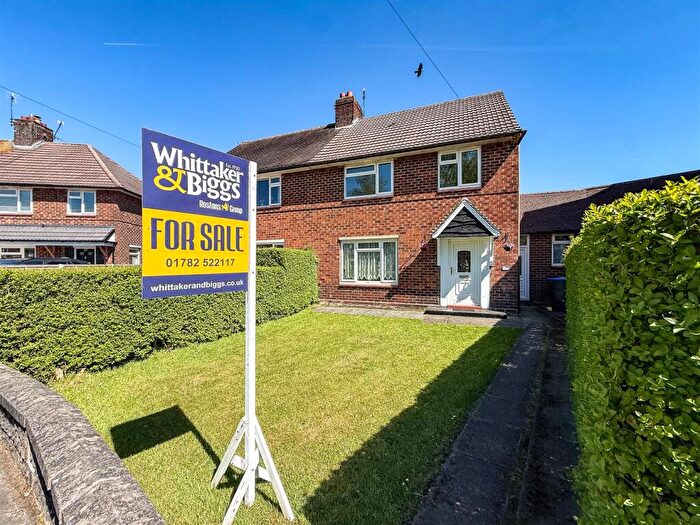 3 Bedroom Semi-Detached House For Sale In Kingsfield Crescent, Biddulph, ST8