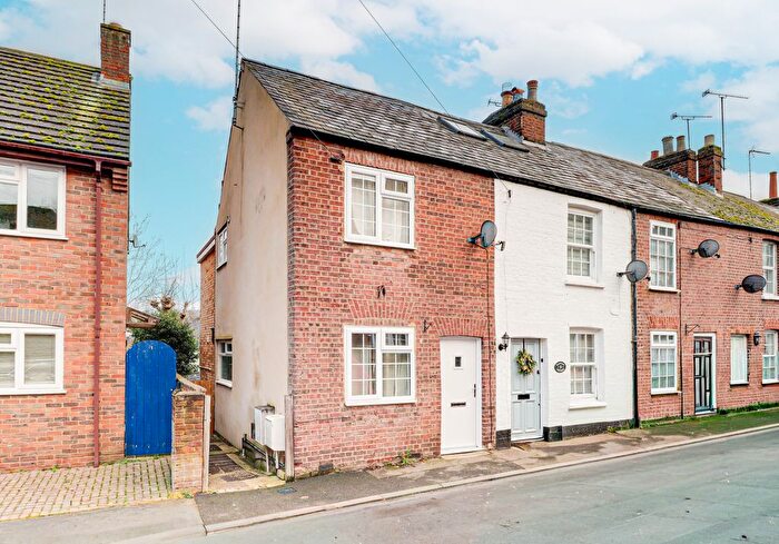2 Bedroom End Of Terrace House For Sale In George Street, Markyate, St Albans, AL3
