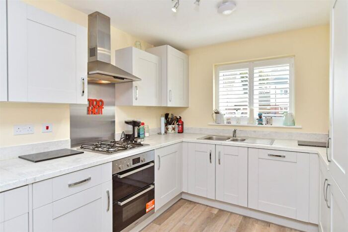 4 Bedroom Semi-Detached House For Sale In Goldcrest Drive, Sayers Common, West Sussex, BN6
