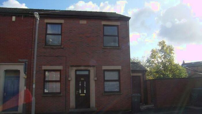 2 Bedroom Flat To Rent In Bridge Road, Ashton, PR2