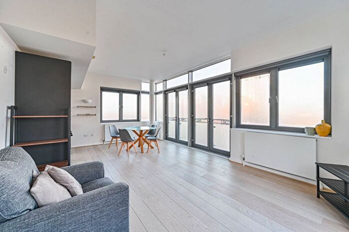 1 Bedroom Flat For Sale In Newton Lodge, North Greenwich, London, SE10