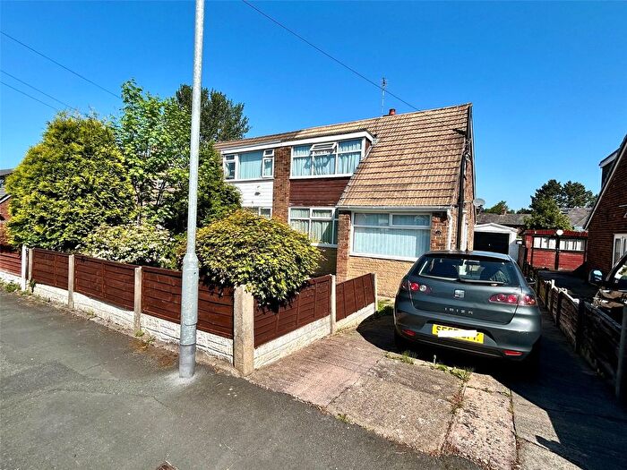 3 Bedroom Semi Detached House For Sale In Alder Drive, Hoghton, Preston, Lancashire, PR5