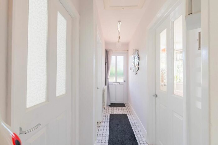 2 Bedroom Semi-Detached Bungalow For Sale In Belmore Close, Norwich, NR7