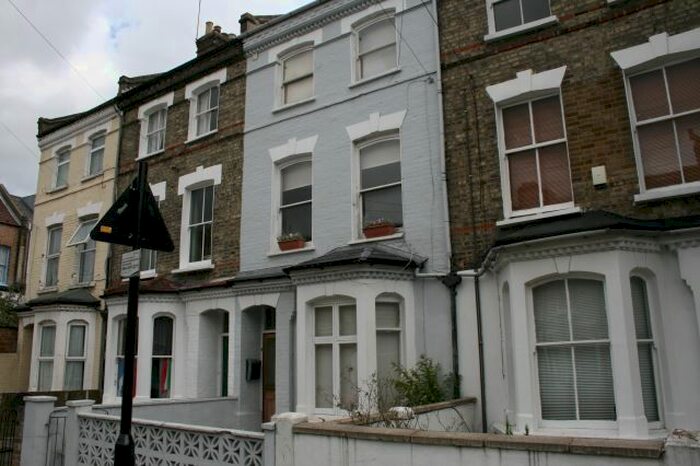 2 Bedroom Flat To Rent In Pakeman Street, London, N7