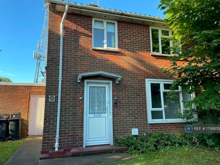 3 Bedroom Semi-Detached House To Rent In Westwood Road, Broadstairs, CT10