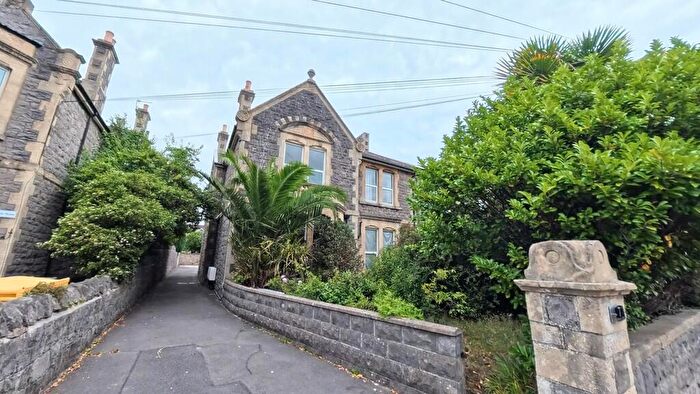 1 Bedroom Apartment To Rent In St. Pauls Road, Weston-super-Mare, BS23