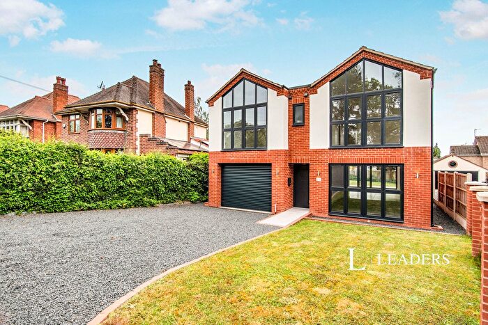 4 Bedroom Detached House To Rent In Malvern Road, WR2